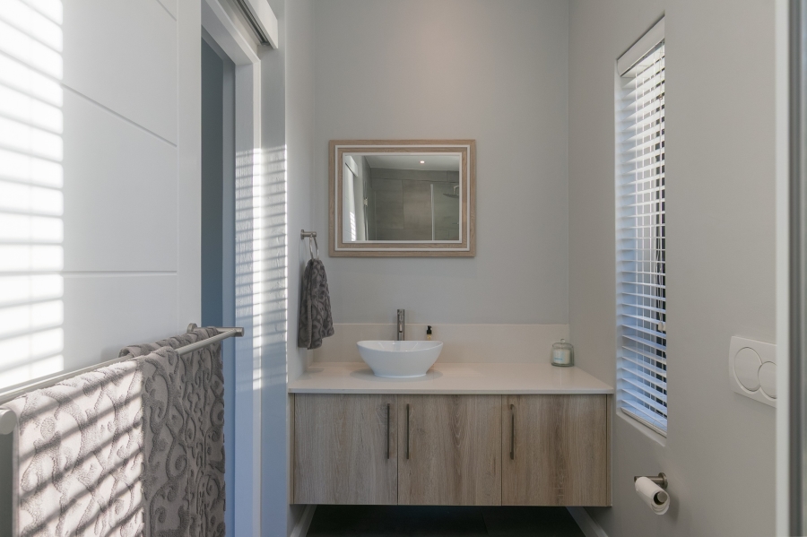 3 Bedroom Property for Sale in Myoli Beach Western Cape